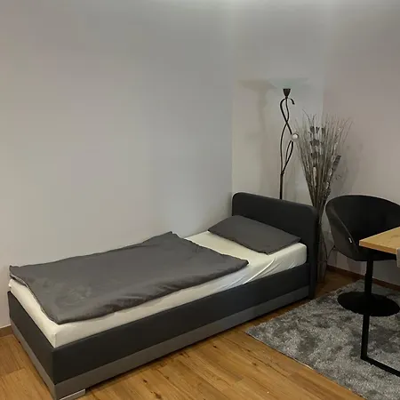 Im Stadtzentrum Apartman Elsterwerda